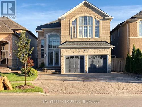 69 Princeton Avenue, Richmond Hill, ON - Outdoor With Facade