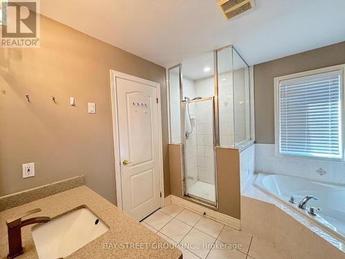 69 Princeton Avenue, Richmond Hill, ON - Indoor Photo Showing Bathroom