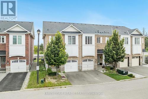 13313 Bathurst Street, Richmond Hill (Oak Ridges), ON - Outdoor With Facade