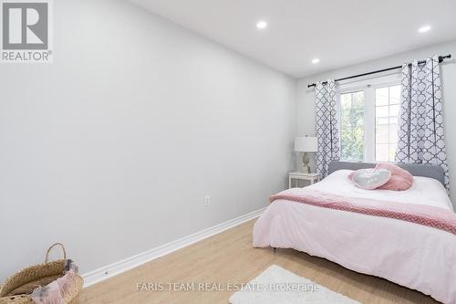 13313 Bathurst Street, Richmond Hill (Oak Ridges), ON - Indoor Photo Showing Bedroom