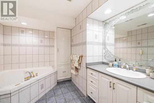 78 Beckenridge Drive, Markham, ON - Indoor Photo Showing Bathroom