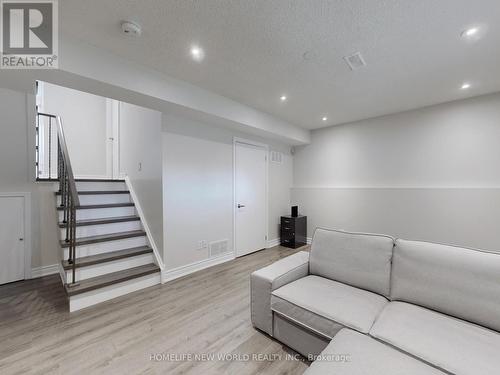 95 Cottonwood Court, Markham (Bayview Fairway-Bayview Country Club Estates), ON - Indoor