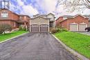 64 Metcalfe Drive, Bradford West Gwillimbury, ON  - Outdoor With Facade 