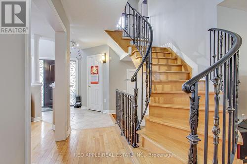 64 Metcalfe Drive, Bradford West Gwillimbury, ON - Indoor Photo Showing Other Room