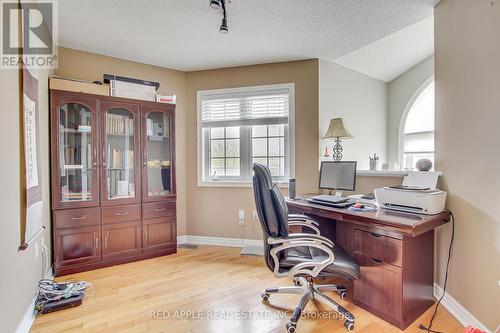 64 Metcalfe Drive, Bradford West Gwillimbury (Bradford), ON - Indoor Photo Showing Office