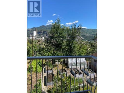 949 Milligan  Avenue, Trail, BC - Outdoor With View