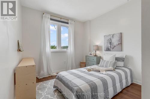 33 - 4620 Guildwood Way, Mississauga (Hurontario), ON - Indoor Photo Showing Bedroom