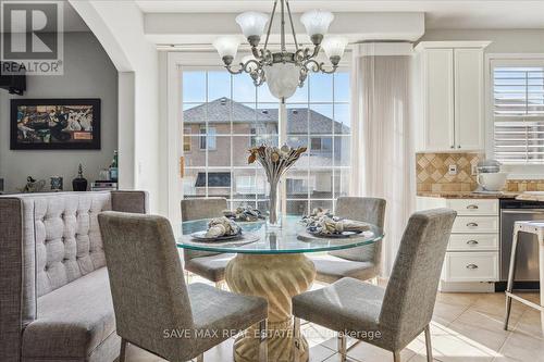 15 Balmy Way, Brampton (Vales Of Castlemore), ON - Indoor Photo Showing Dining Room