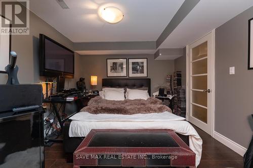 15 Balmy Way, Brampton (Vales Of Castlemore), ON - Indoor Photo Showing Bedroom