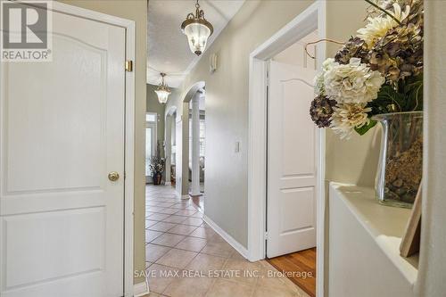 15 Balmy Way, Brampton (Vales Of Castlemore), ON - Indoor Photo Showing Other Room