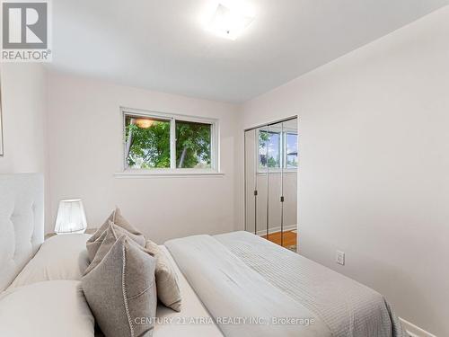 46 Storer Drive, Toronto (Humbermede), ON - Indoor Photo Showing Bedroom