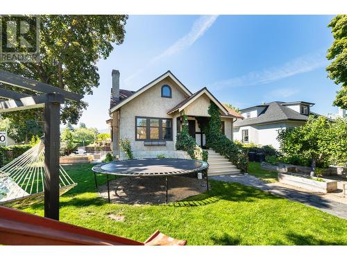 1894 Abbott Street, Kelowna, BC - Outdoor