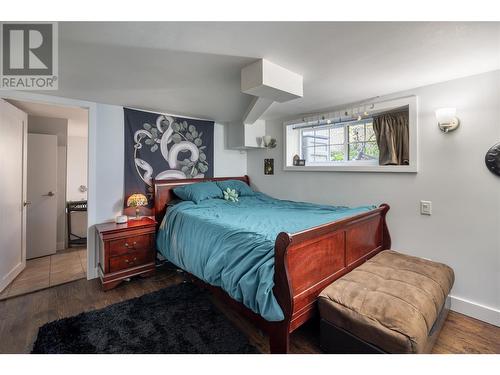 1894 Abbott Street, Kelowna, BC - Indoor Photo Showing Bedroom