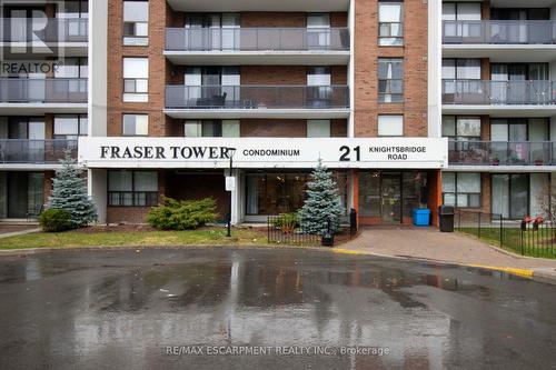 1602 - 21 Knightsbridge Road, Brampton (Queen Street Corridor), ON - Outdoor With Balcony With Facade