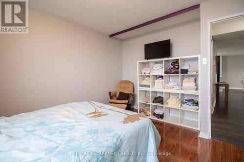 1602 - 21 Knightsbridge Road, Brampton (Queen Street Corridor), ON - Indoor Photo Showing Bedroom