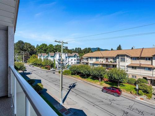 401-254 First St, Duncan, BC - Outdoor With Balcony