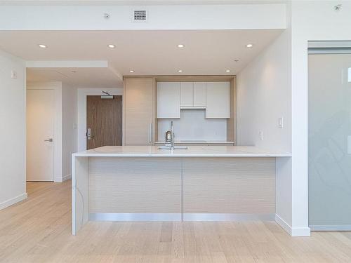 410-530 Michigan St, Victoria, BC - Indoor Photo Showing Kitchen