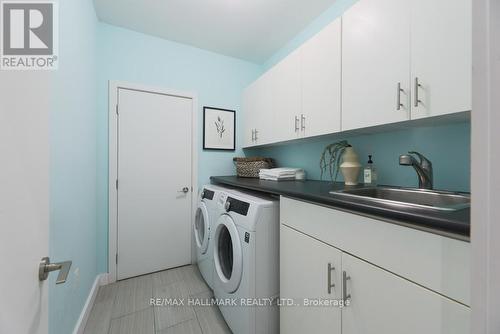 215 Douglas Avenue, Toronto (Lawrence Park North), ON - Indoor Photo Showing Laundry Room