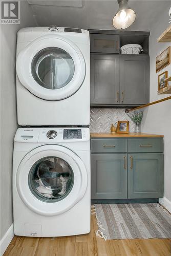 511 Albert Street, Espanola, ON - Indoor Photo Showing Laundry Room