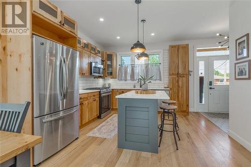 511 Albert Street, Espanola, ON - Indoor Photo Showing Kitchen