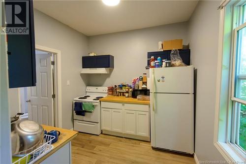 298 Douglas Avenue, Saint John, NB - Indoor Photo Showing Laundry Room