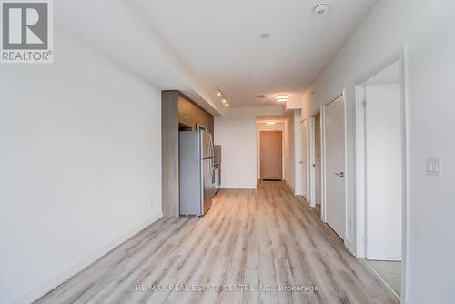 501 - 621 Sheppard Avenue E, Toronto (Bayview Village), ON - Indoor Photo Showing Other Room