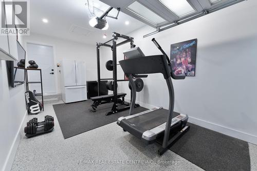 2221 Wyandotte Drive, Oakville, ON - Indoor Photo Showing Gym Room