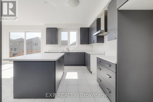 123 Rea Drive, Centre Wellington (Fergus), ON - Indoor Photo Showing Kitchen