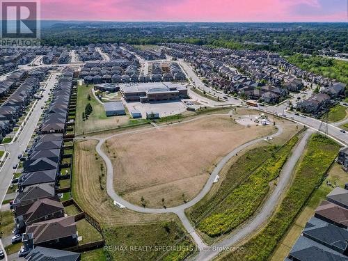 24 Trailbank Gardens, Hamilton (Waterdown), ON - Outdoor With View