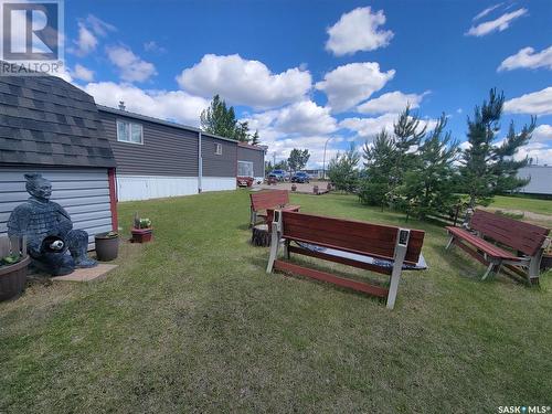 8 Mirror Place, Macklin, SK 