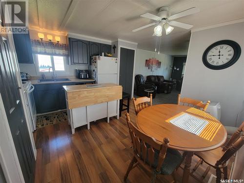 8 Mirror Place, Macklin, SK 