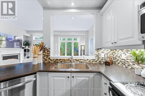 16 Cole Street, Hamilton (Waterdown), ON - Indoor Photo Showing Kitchen With Double Sink