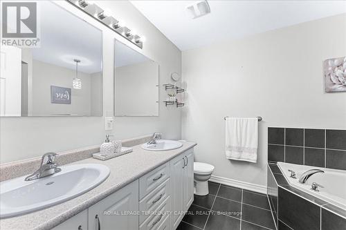 16 Cole Street, Hamilton (Waterdown), ON - Indoor Photo Showing Bathroom