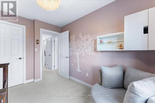 16 Cole Street, Hamilton (Waterdown), ON - Indoor Photo Showing Other Room