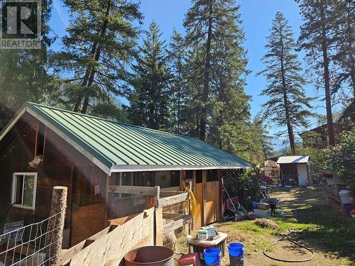 2920 Highway 3, Hedley, BC - Outdoor