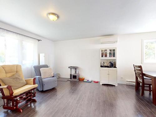 Salon - 2835 Rue Rolland, Terrebonne (Terrebonne), QC - Indoor Photo Showing Living Room