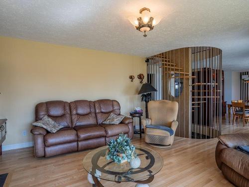 Salon - 13725 10E Avenue, Saint-Georges, QC - Indoor Photo Showing Living Room