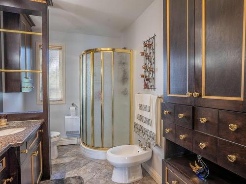 Bathroom - 13725 10E Avenue, Saint-Georges, QC - Indoor Photo Showing Bathroom