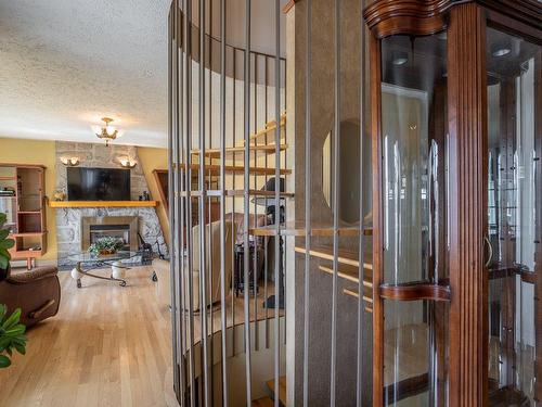 Escalier - 13725 10E Avenue, Saint-Georges, QC - Indoor With Fireplace