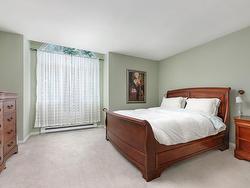 Master bedroom - 