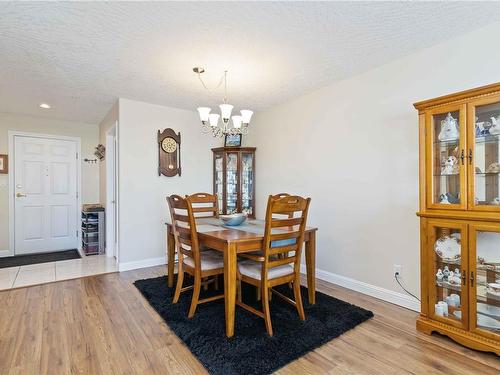 302-2550 Bevan Ave, Sidney, BC - Indoor Photo Showing Dining Room