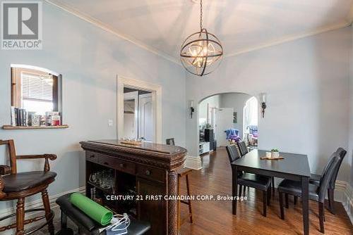 56 Riverview Avenue, London, ON - Indoor Photo Showing Dining Room