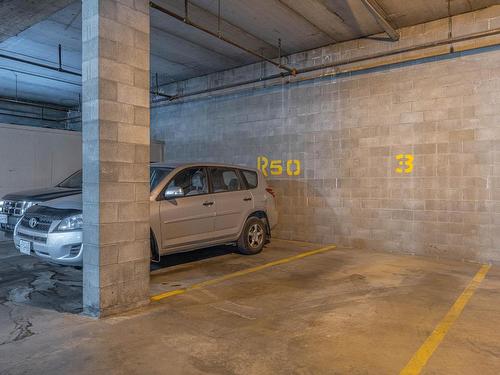 3-145 Nicola Street, Kamloops, BC - Indoor Photo Showing Garage