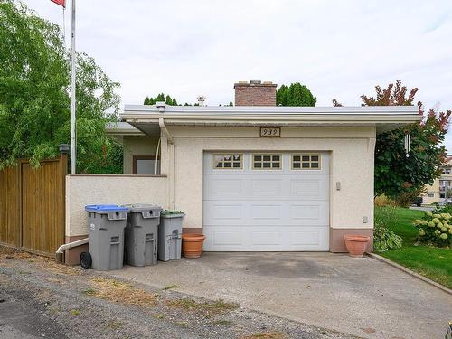 939 Mcmurdo Drive, Kamloops, BC - Outdoor With Exterior