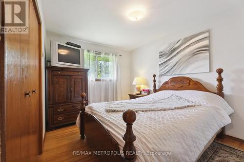 586 Central Pk Boulevard N, Oshawa, ON - Indoor Photo Showing Bedroom