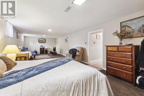 586 Central Pk Boulevard N, Oshawa, ON - Indoor Photo Showing Bedroom