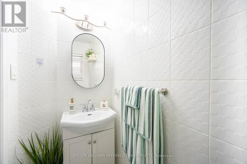 138 Rainforest Drive, Brampton (Sandringham-Wellington), ON - Indoor Photo Showing Bathroom