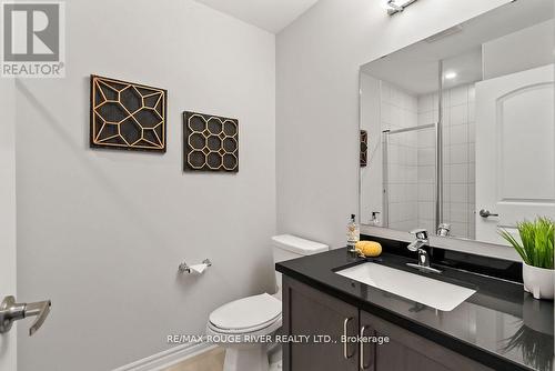 21 Porcelain Way, Whitby (Rolling Acres), ON - Indoor Photo Showing Bathroom