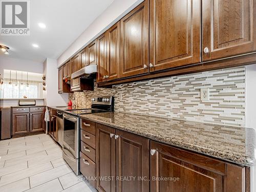 31 - 3050 Orleans Road, Mississauga, ON - Indoor Photo Showing Kitchen