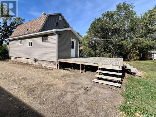 82 3Rd Avenue E, Central Butte, SK - Outdoor With Exterior